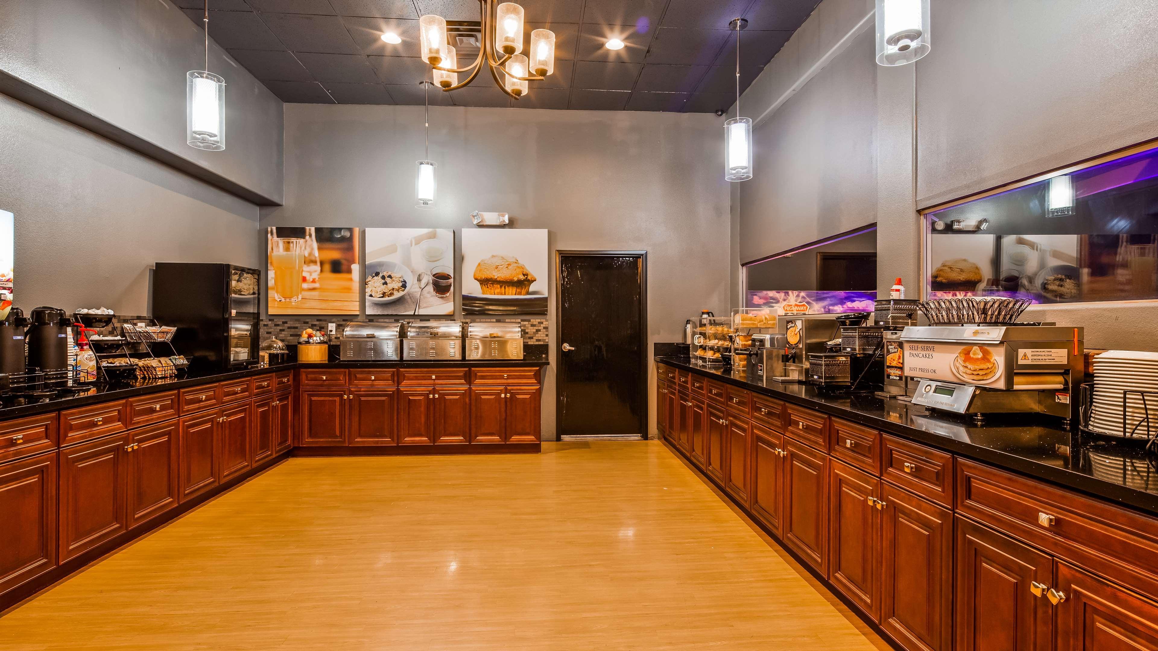 Best Western Pahrump Oasis Экстерьер фото