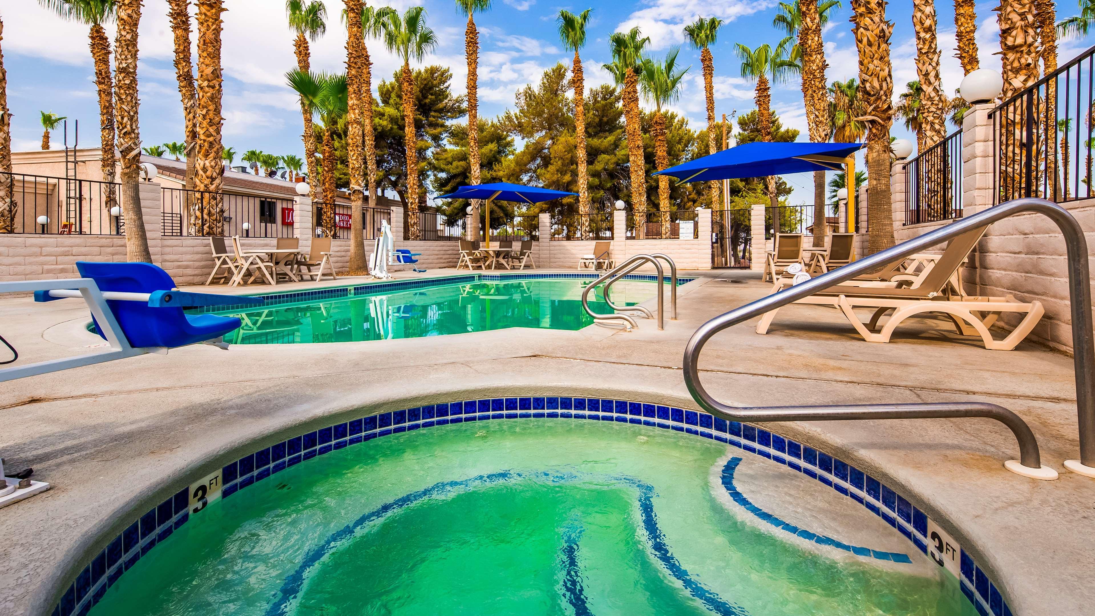 Best Western Pahrump Oasis Экстерьер фото